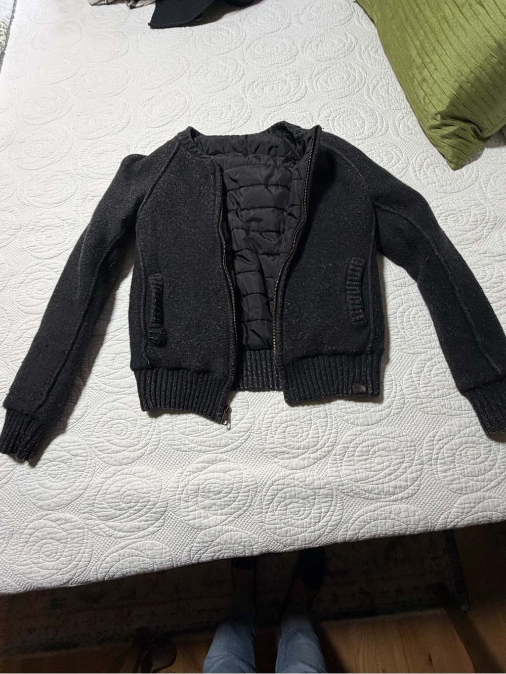 Black Women's Quilted-Lined Knit Bomber Sweater - Unbranded